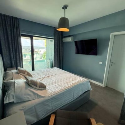 Rental of a comfortable 3-room apartment, 90 m², Mamaia district, Constanța, Romania